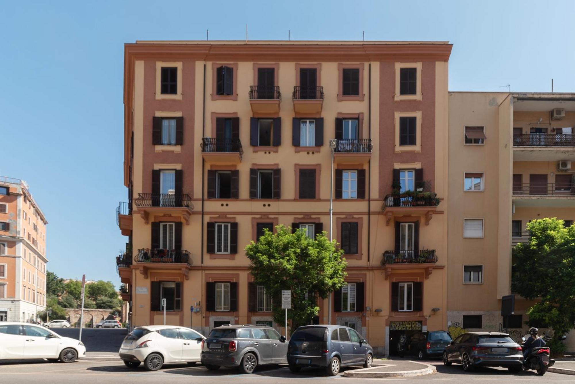 Mm San Giovanni Apartment Rome Luaran gambar